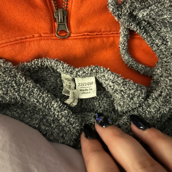 Tank top - Picture 3 of 3